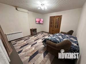 1-к квартира, посуточно, 54м2, 1/10 этаж