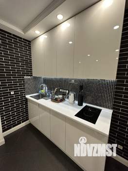 Студия квартира, посуточно, 30м2, 24/24 этаж