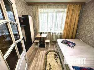 Студия квартира, посуточно, 14м2, 4/5 этаж