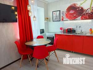 2-к квартира, посуточно, 57м2, 13/15 этаж