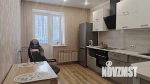 1-к квартира, посуточно, 43м2, 1/1 этаж