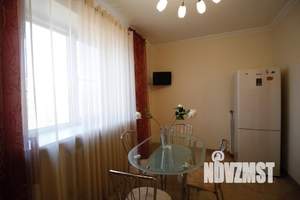 1-к квартира, на длительный срок, 41м2, 4/8 этаж