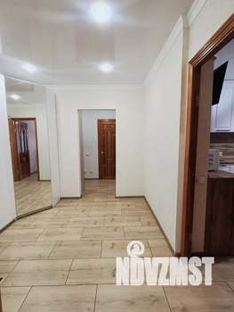 3-к квартира, посуточно, 63м2, 1/5 этаж