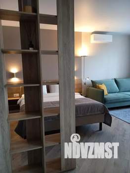 Студия квартира, посуточно, 42м2, 10/19 этаж