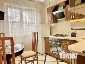 2-к квартира, посуточно, 54м2, 3/9 этаж