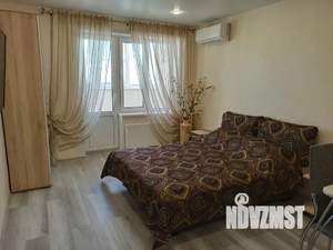 Студия квартира, посуточно, 30м2, 18/18 этаж