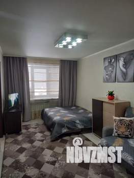 1-к квартира, посуточно, 36м2, 1/5 этаж