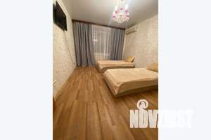 1-к квартира, посуточно, 40м2, 4/14 этаж