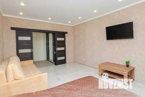 1-к квартира, посуточно, 46м2, 1/1 этаж