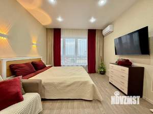 1-к квартира, посуточно, 50м2, 9/25 этаж