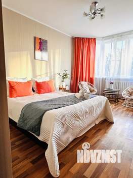 1-к квартира, посуточно, 37м2, 3/12 этаж