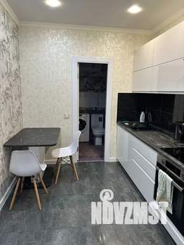 2-к квартира, посуточно, 42м2, 2/20 этаж