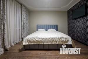 1-к квартира, посуточно, 40м2, 1/10 этаж