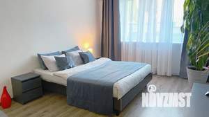 Студия квартира, посуточно, 48м2, 2/5 этаж