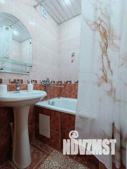 2-к квартира, посуточно, 50м2, 1/1 этаж