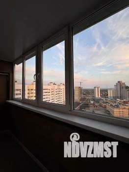 Студия квартира, посуточно, 32м2, 17/18 этаж