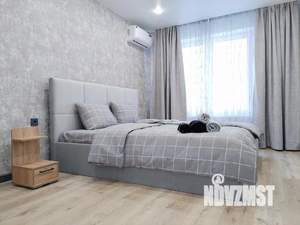 1-к квартира, посуточно, 47м2, 1/1 этаж