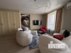 1-к квартира, посуточно, 60м2, 1/1 этаж