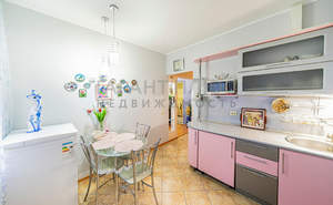 1-к квартира, на длительный срок, 50м2, 4/5 этаж