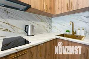 1-к квартира, посуточно, 35м2, 6/25 этаж