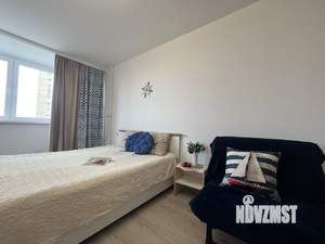 1-к квартира, посуточно, 37м2, 8/18 этаж