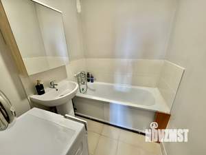 1-к квартира, посуточно, 40м2, 9/18 этаж