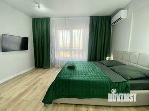 2-к квартира, посуточно, 66м2, 8/25 этаж