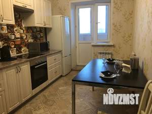 1-к квартира, посуточно, 50м2, 8/16 этаж