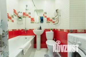 1-к квартира, посуточно, 40м2, 6/20 этаж