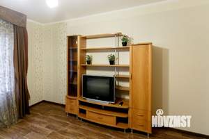 1-к квартира, посуточно, 43м2, 2/10 этаж