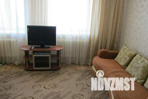 1-к квартира, посуточно, 57м2, 6/9 этаж