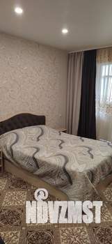 1-к квартира, посуточно, 42м2, 1/10 этаж
