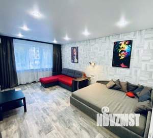 2-к квартира, посуточно, 47м2, 1/1 этаж
