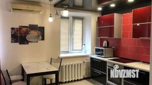 Студия квартира, посуточно, 35м2, 3/9 этаж