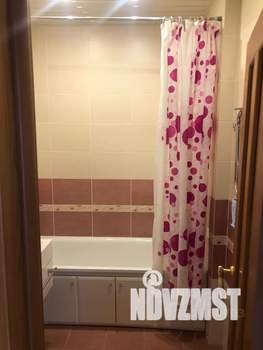 1-к квартира, посуточно, 40м2, 8/8 этаж