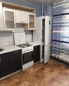1-к квартира, на длительный срок, 37м2, 3/10 этаж