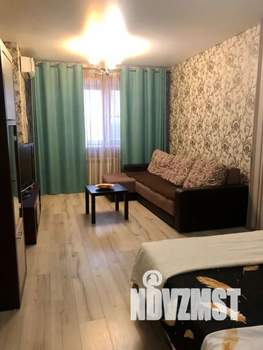 1-к квартира, посуточно, 50м2, 8/16 этаж