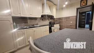 2-к квартира, посуточно, 60м2, 1/10 этаж