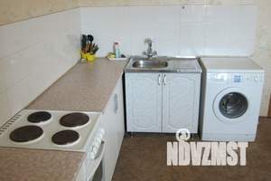 1-к квартира, посуточно, 57м2, 6/9 этаж