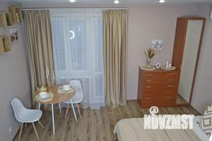Студия квартира, посуточно, 35м2, 11/13 этаж