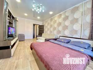 1-к квартира, посуточно, 48м2, 9/17 этаж