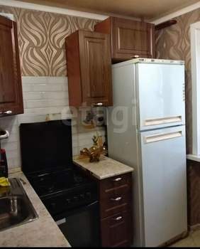 3-к квартира, на длительный срок, 43м2, 1/5 этаж