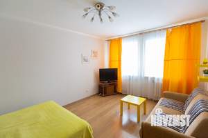 1-к квартира, посуточно, 43м2, 7/23 этаж