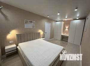 1-к квартира, посуточно, 37м2, 1/1 этаж