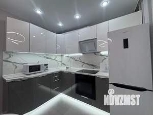 1-к квартира, посуточно, 40м2, 2/19 этаж