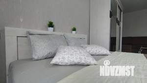 1-к квартира, посуточно, 41м2, 2/17 этаж