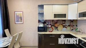 Студия квартира, посуточно, 48м2, 2/5 этаж