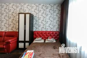 1-к квартира, посуточно, 62м2, 2/15 этаж