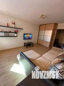 1-к квартира, посуточно, 40м2, 13/18 этаж