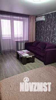 1-к квартира, посуточно, 40м2, 4/9 этаж